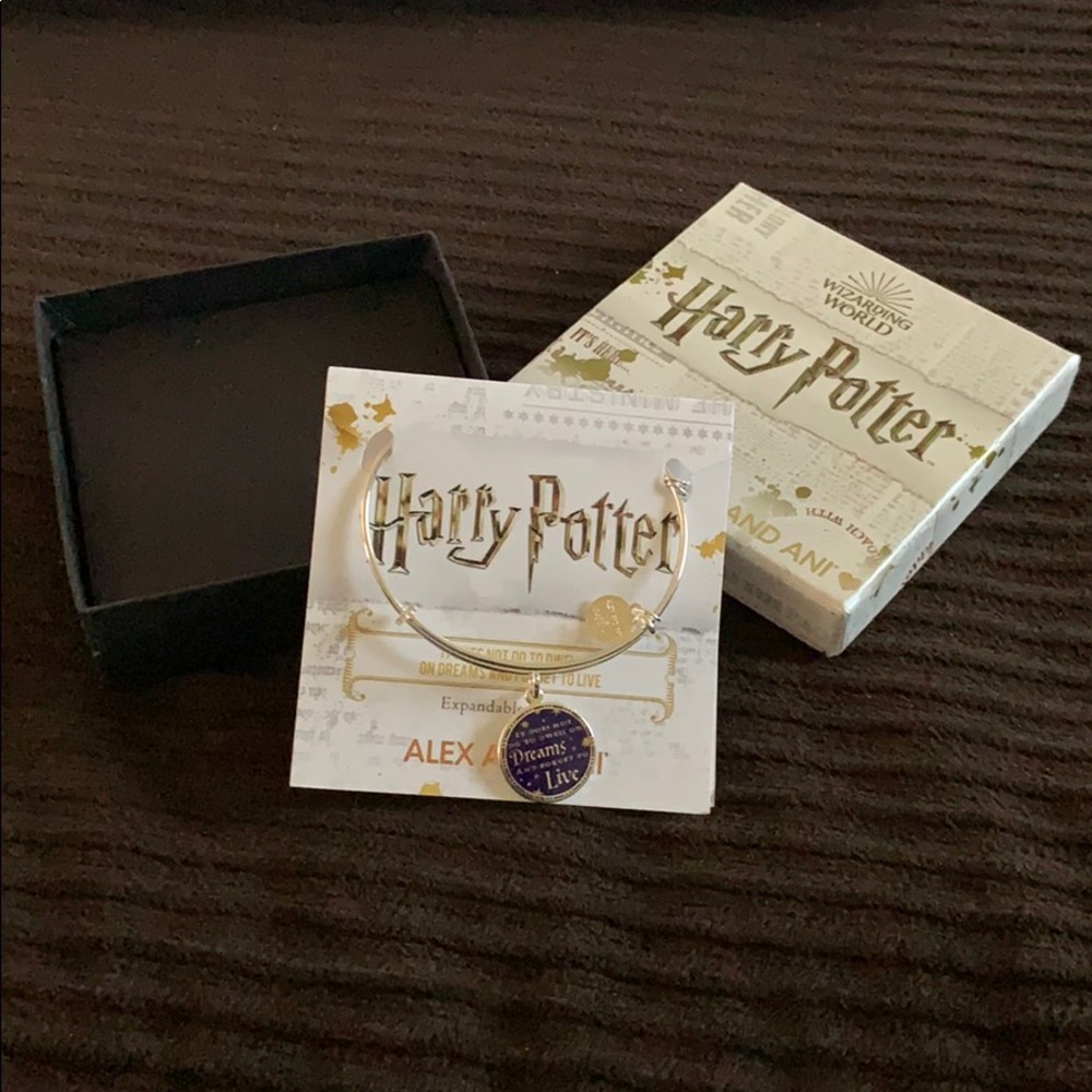 NEW Limited Edition Harry Potter Alex & Ani Bangle - Picture 2 of 5